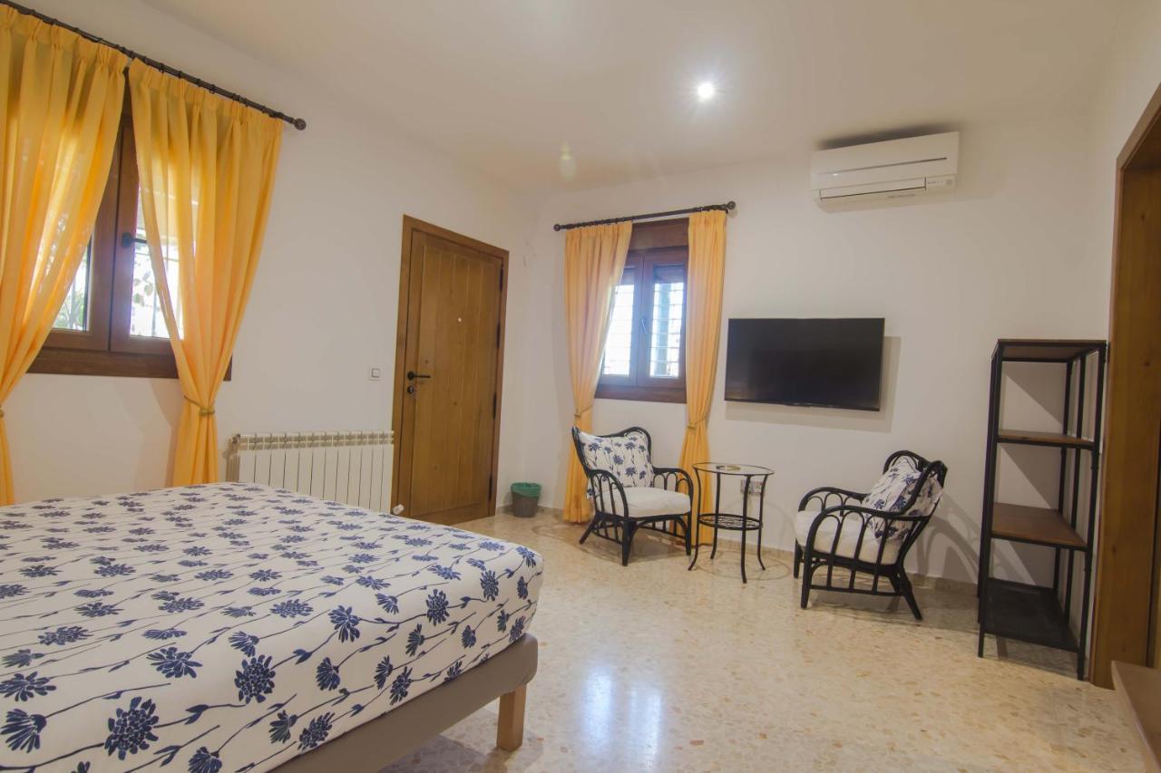 Hostal Casa Arco Iris Los Canos De Meca Extérieur photo