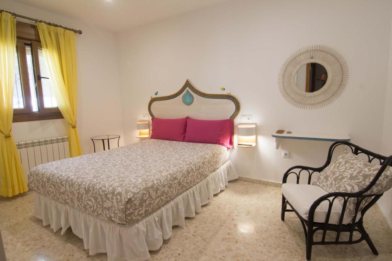 Hostal Casa Arco Iris Los Canos De Meca Extérieur photo
