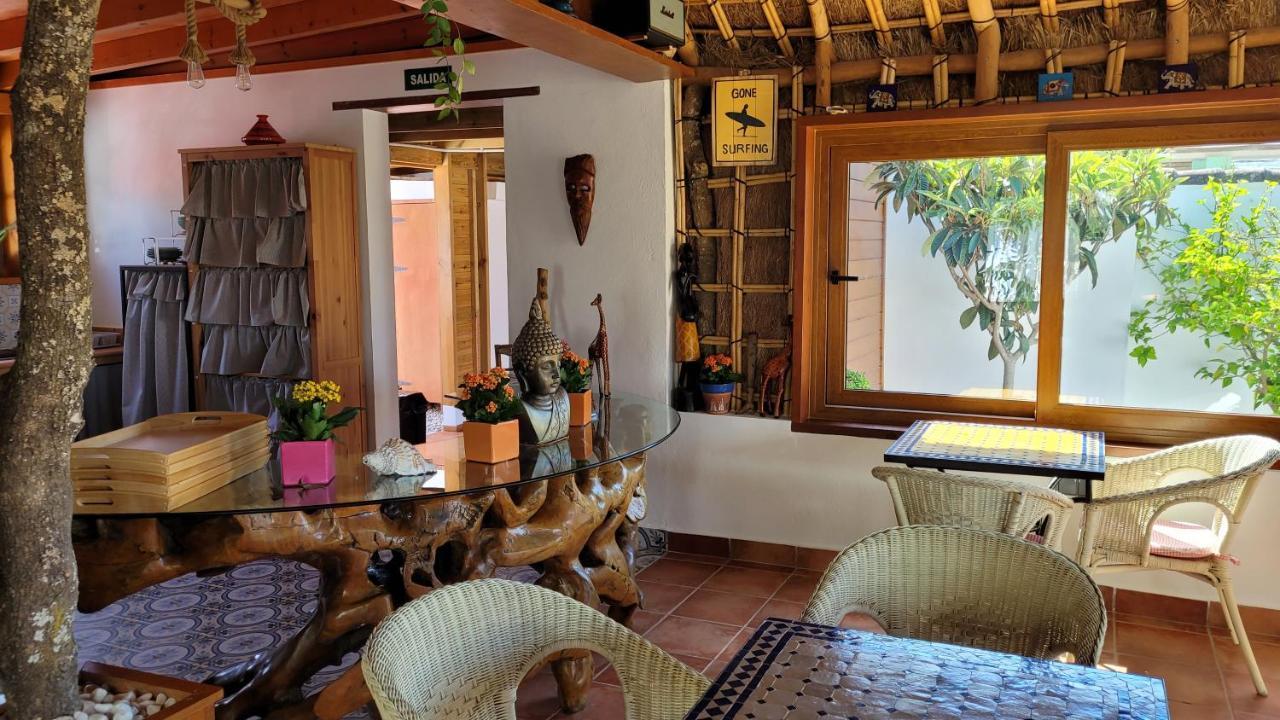 Hostal Casa Arco Iris Los Canos De Meca Extérieur photo